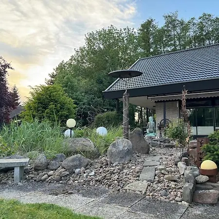 Mit Pool Und Sauna - Naehe Weserradweg Wietzen